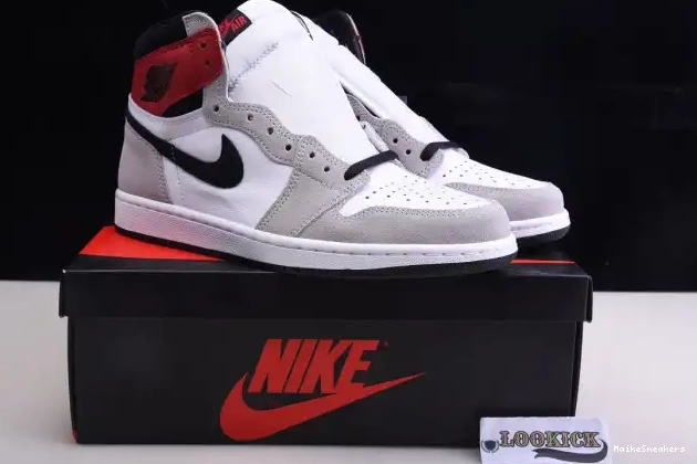 MaikeSneakers Grey Air Jordan 1 OG High Smoke Light 555088-126 0429